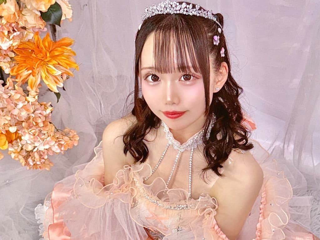 菅原ひな